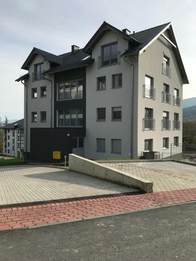 Ski Sun Sea - Rodzinny Apartament Pod Gondola ชเวียราโดว์-สโดรยจ์ ภายนอก รูปภาพ
